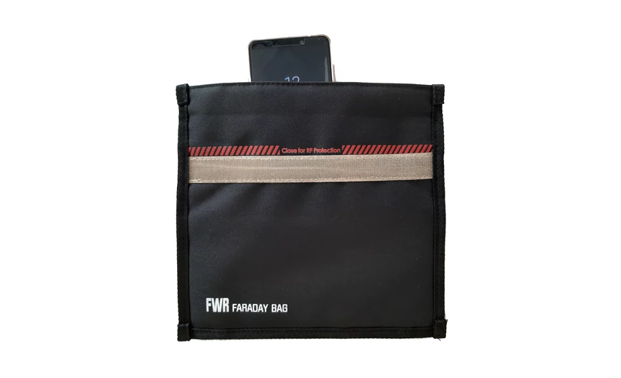 A hónap legnépszerűbb terméke - Faraday Bag lehallgatás elleni tasak